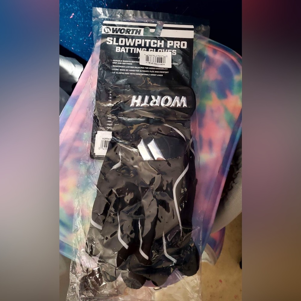 Batting gloves